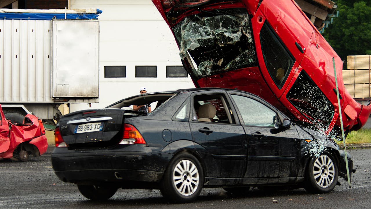 Rollover Accidents in Charleston: Causes & Legal Recourse